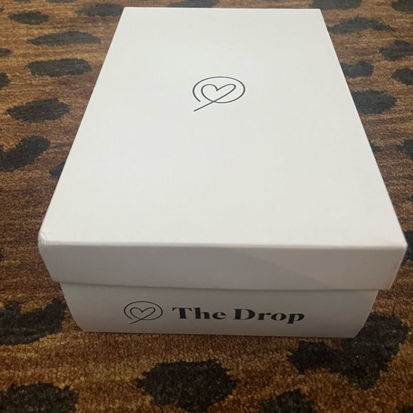 Amazon The Drop Avery Square Toe Two Strap High Heeled Sandal Size 9.5 - Picture 14 of 14